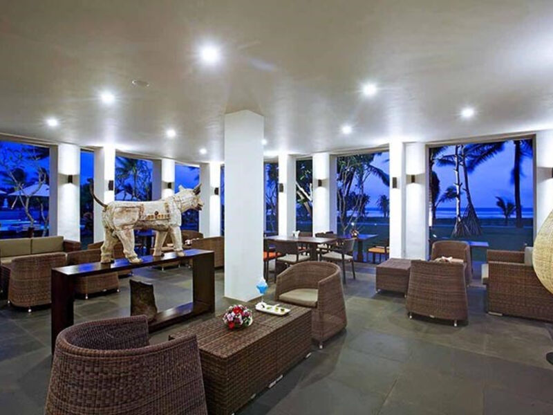 Centara Ceysands Resort & Spa