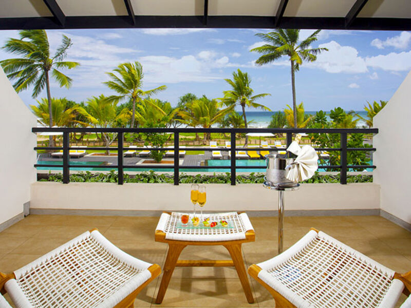 Centara Ceysands Resort & Spa