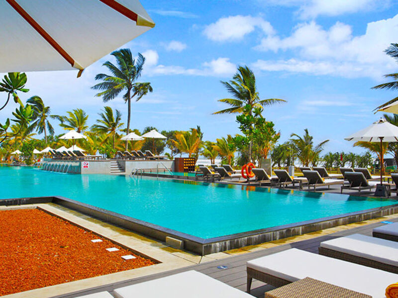 Centara Ceysands Resort & Spa