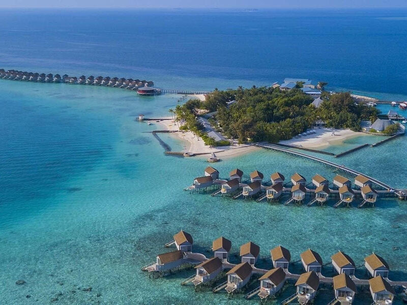 Centara Ras Fushi Resort & Spa