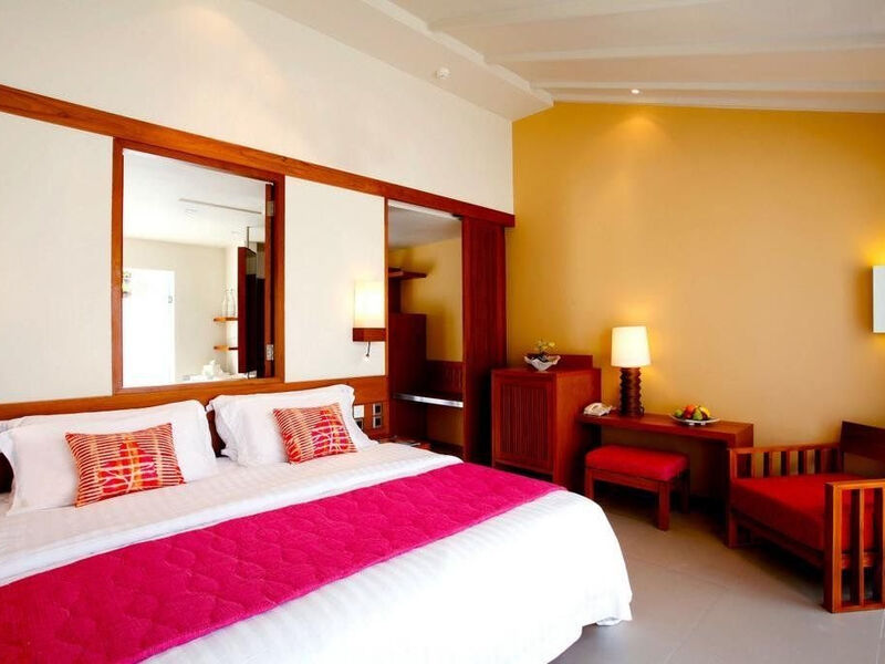 Centara Ras Fushi Resort & Spa