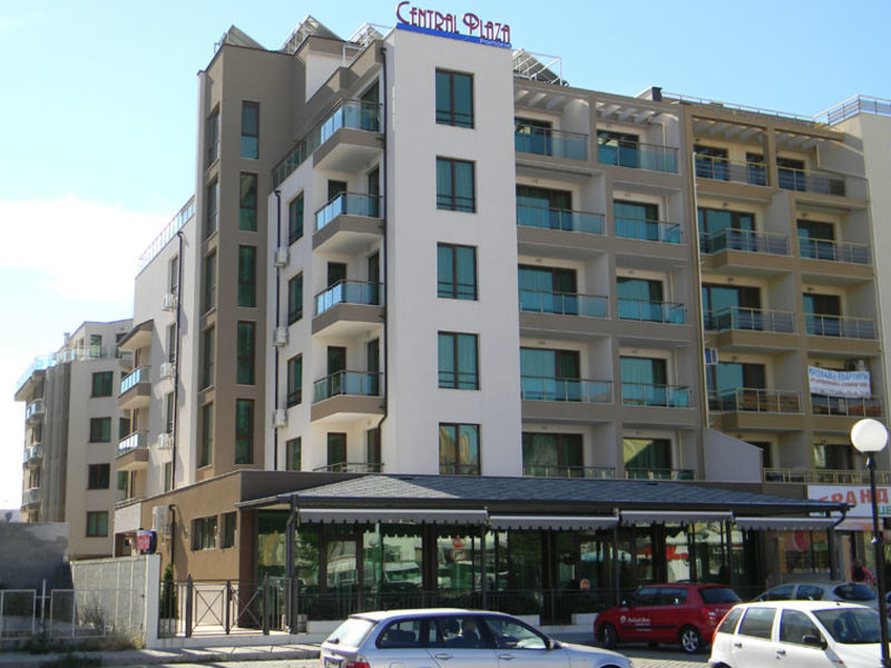 Central Plaza