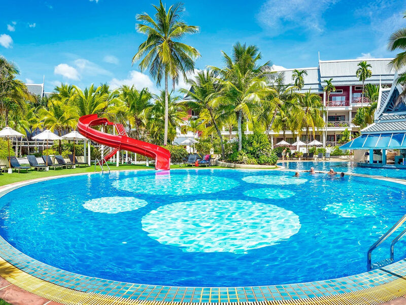 Chada Thai Village