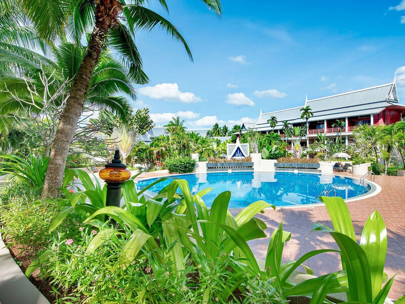 Chada Thai Village
