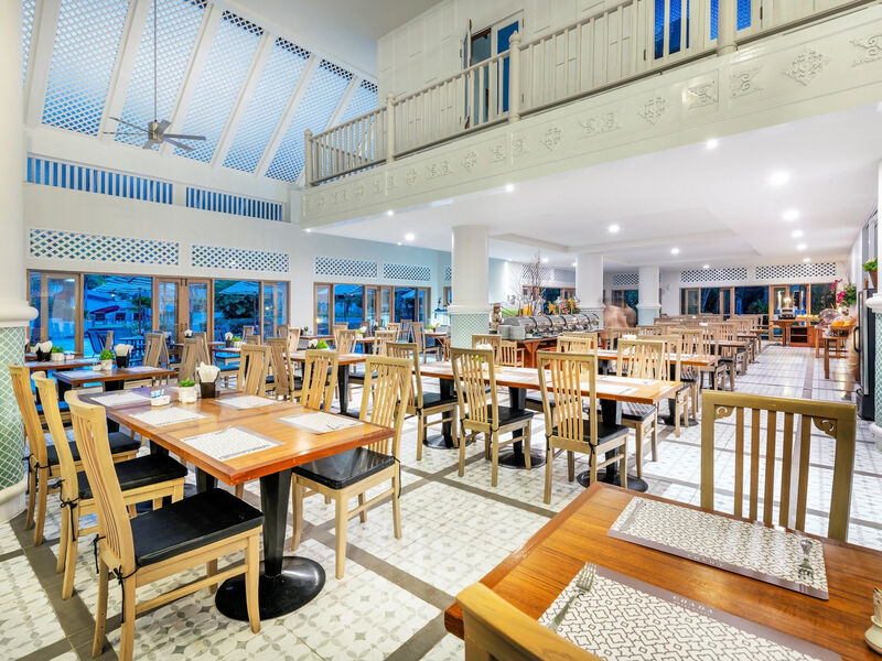 Chada Thai Village