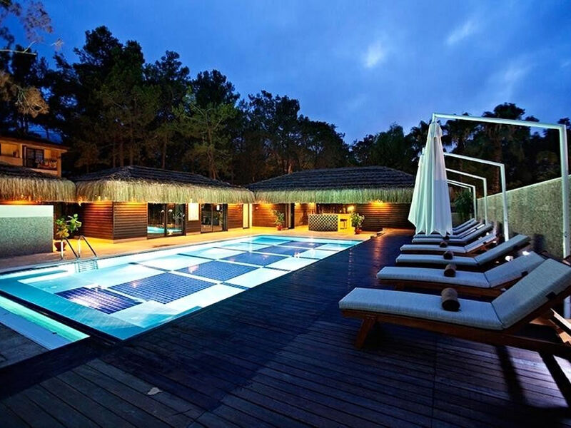 Champion Holiday Village
