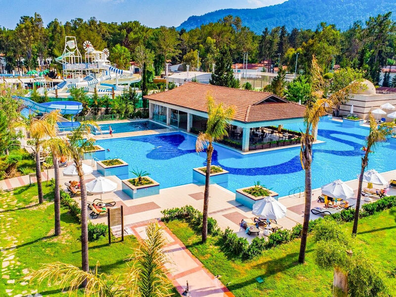 Champion Holiday Village