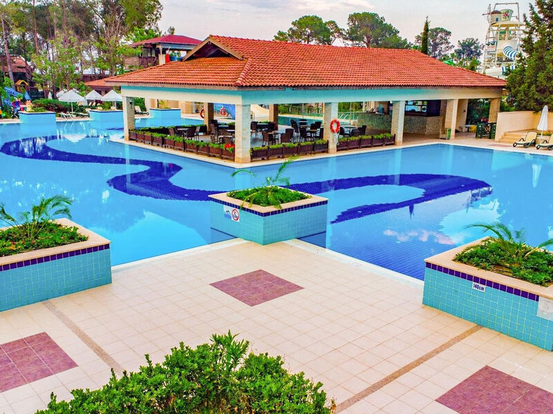 Champion Holiday Village