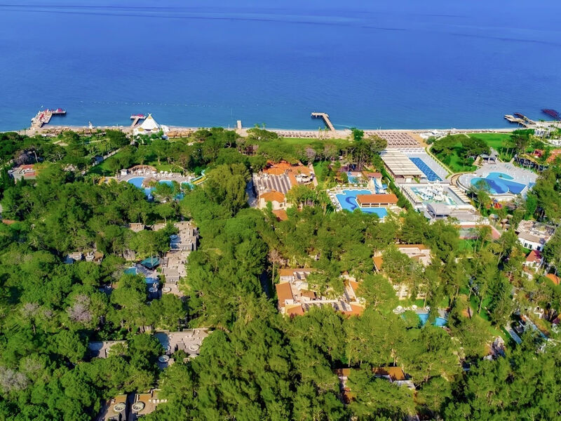 Champion Holiday Village