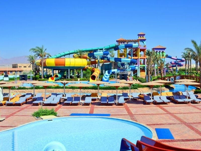 Charmillion Club Aqua Park