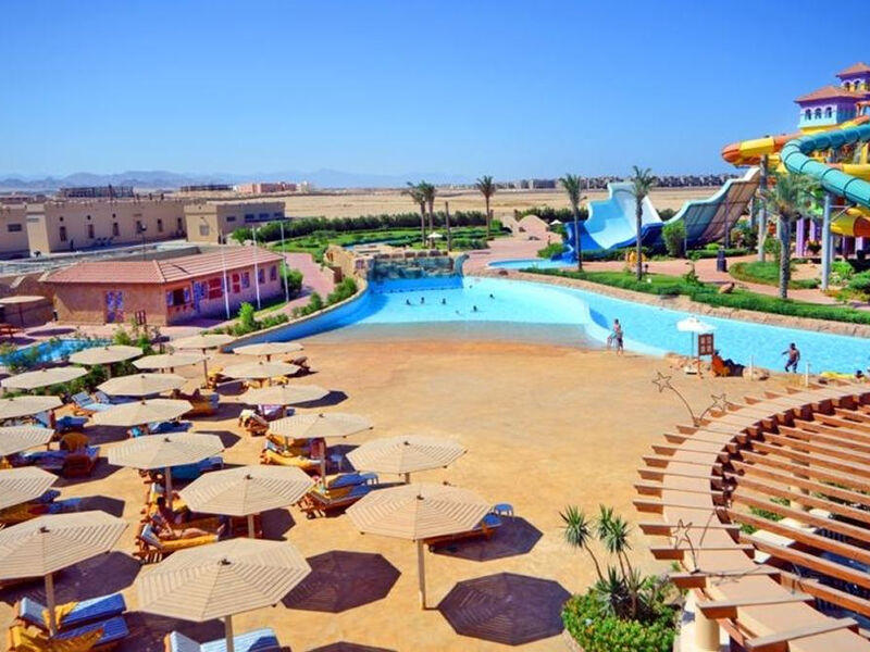 Charmillion Club Aqua Park