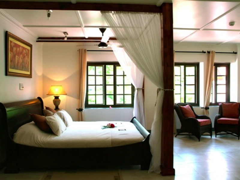 Chateau St Cloud