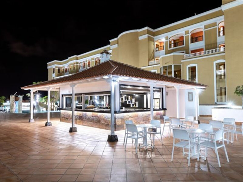 Chatur Playa Real Resort