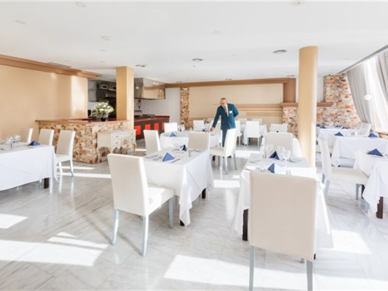 Chatur Playa Real Resort