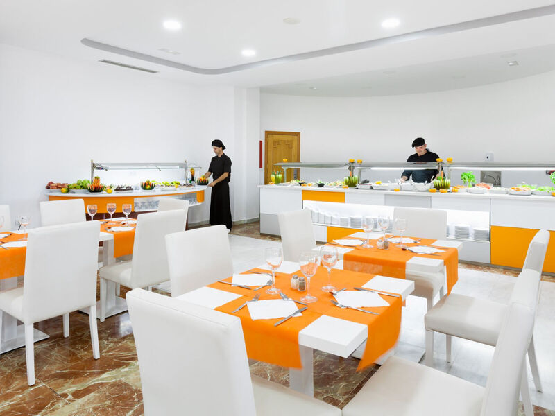 Chatur Playa Real Resort