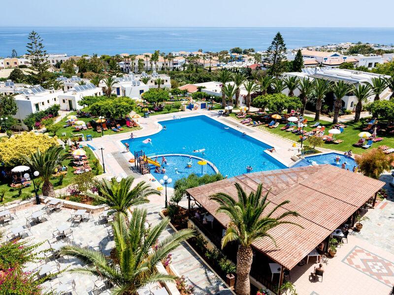 Tui Suneo Chrissi Amoudia