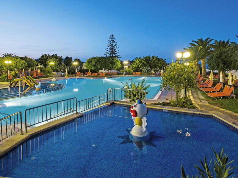 Tui Suneo Chrissi Amoudia