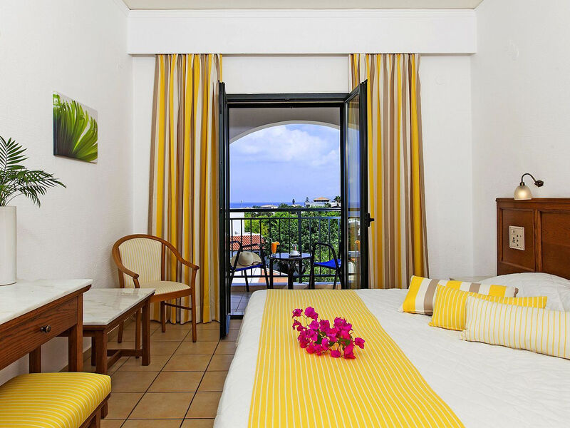 Tui Suneo Chrissi Amoudia