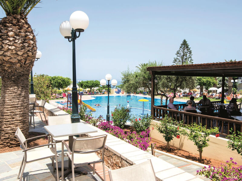 Tui Suneo Chrissi Amoudia