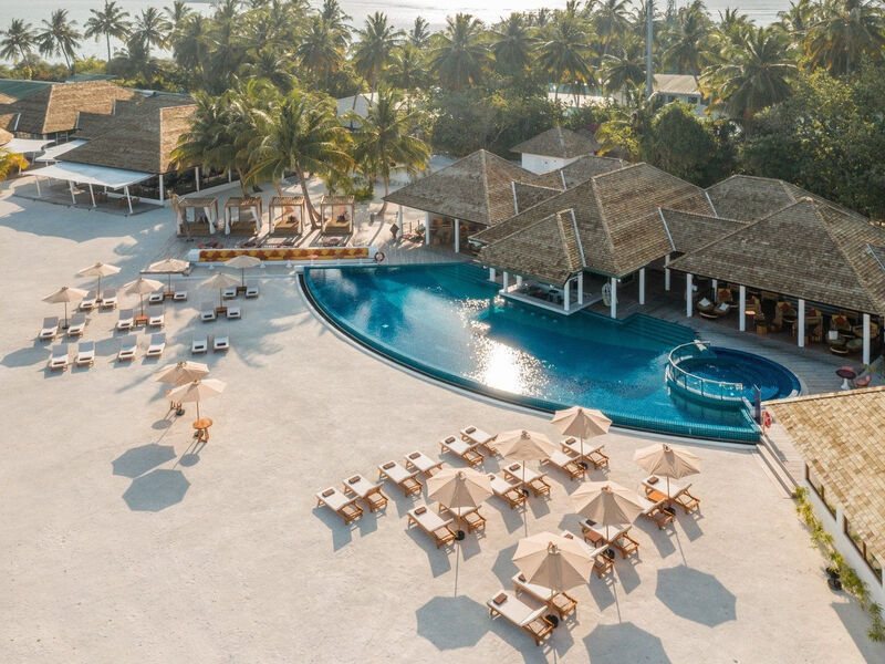 Cinnamon Hakuraa Huraa Maldives