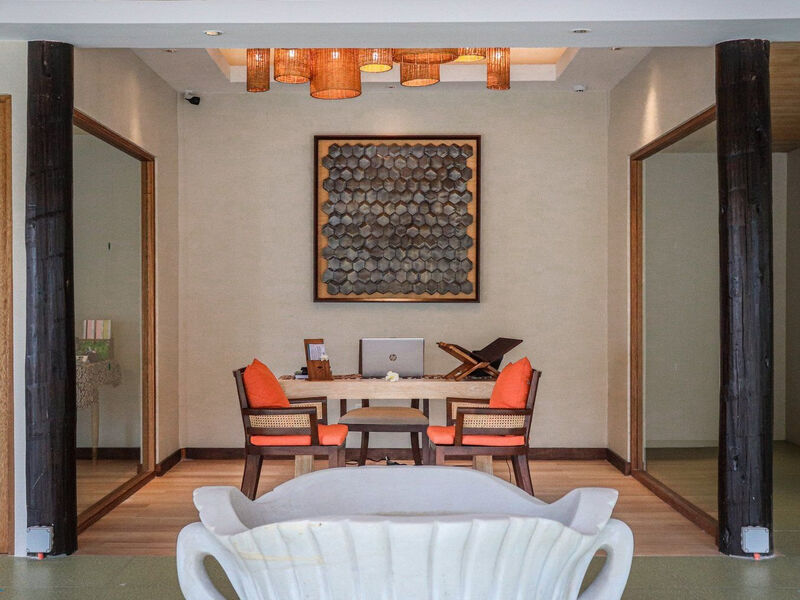 Cinnamon Hakuraa Huraa Maldives