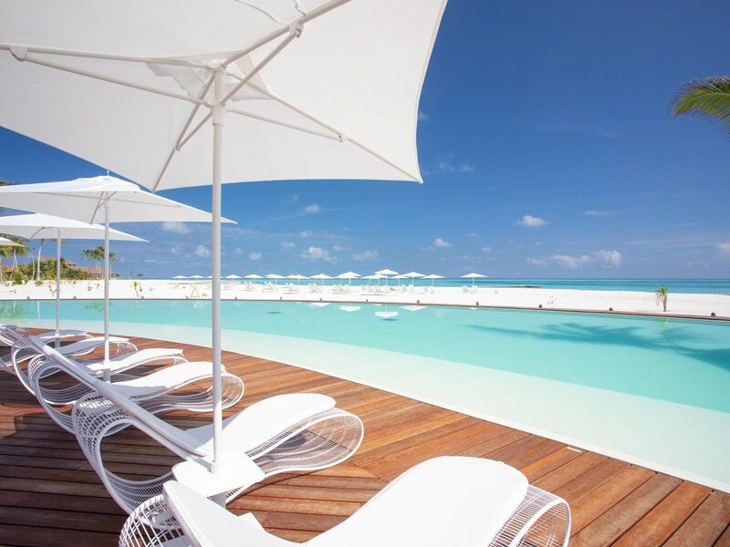 Cinnamon Velifushi Maldives