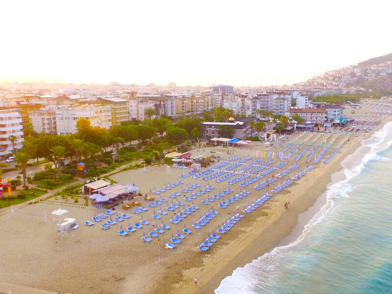 Cleopatra Golden Beach