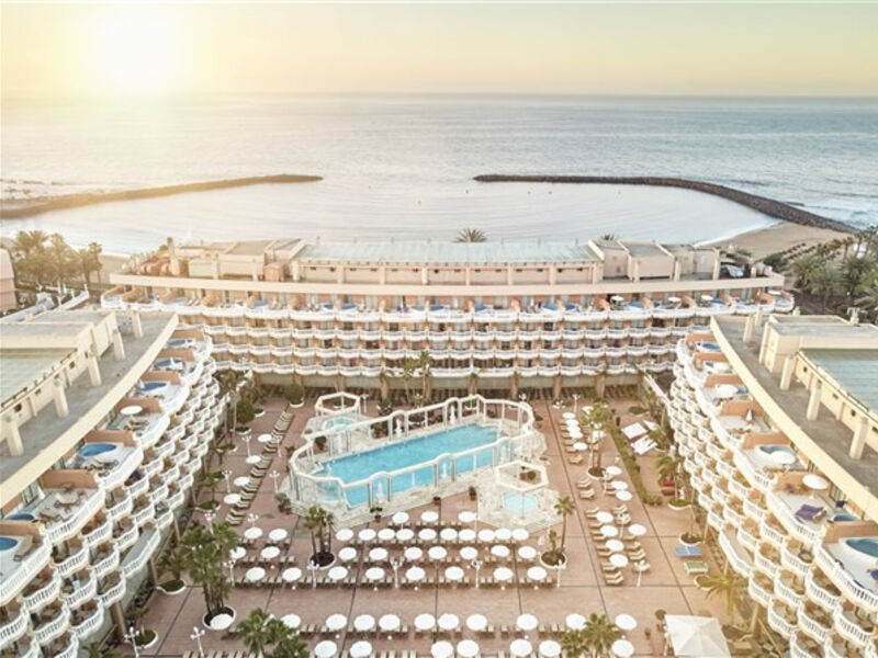 Cleopatra Palace
