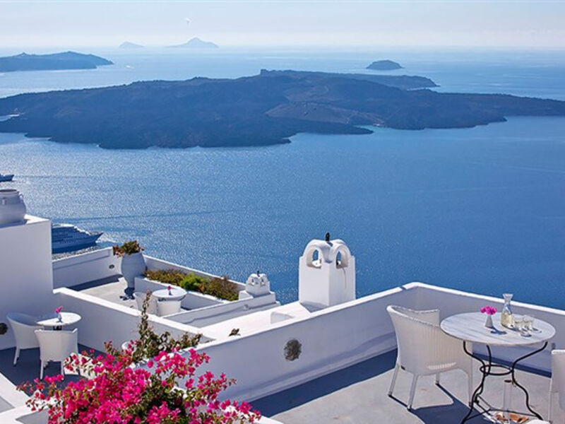 Cliff Side Suites