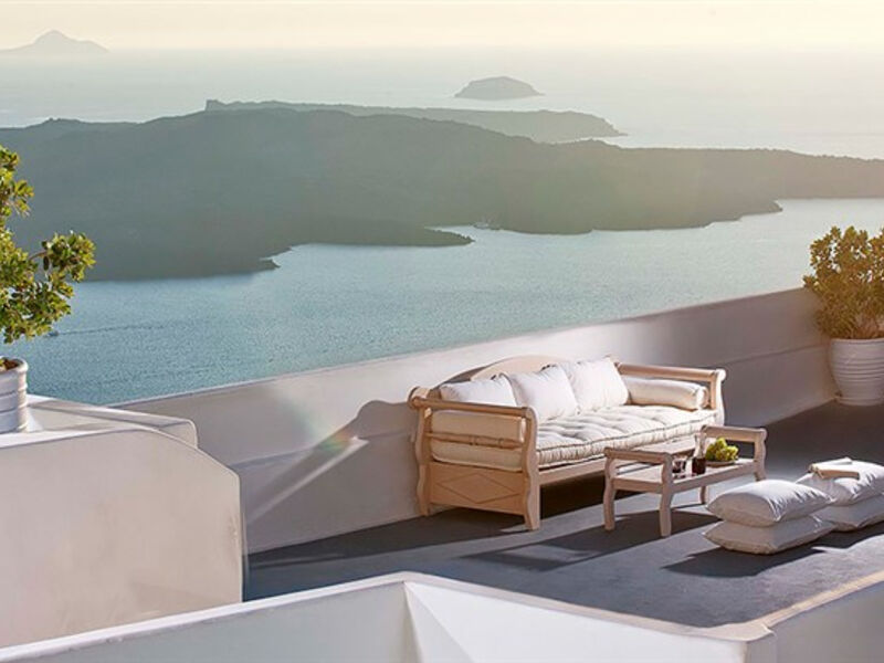 Cliff Side Suites