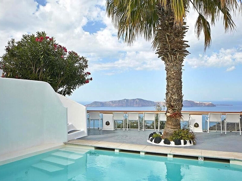 Cliffside Suites