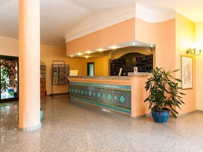 Club Alba Dorata