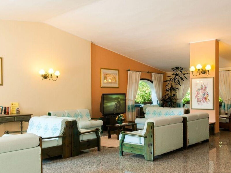 Club Alba Dorata