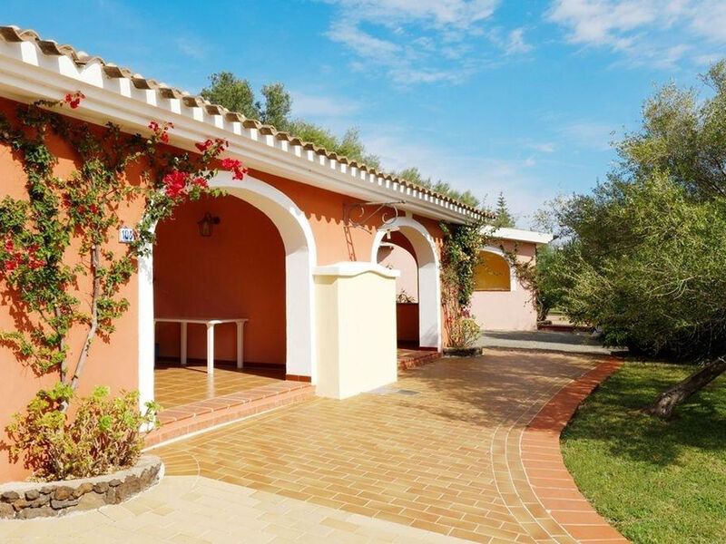 Club Alba Dorata