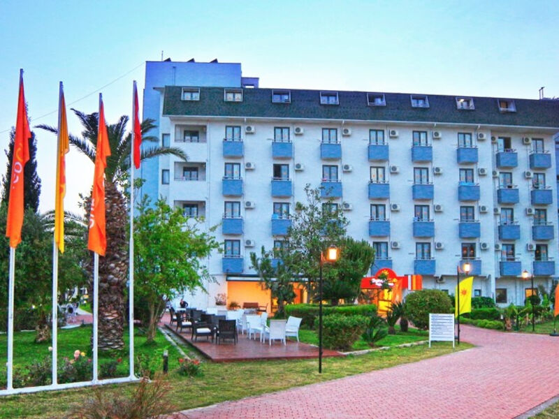 Club Aqua Plaza