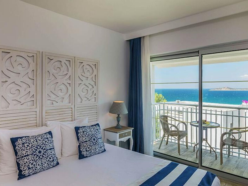 Blue Dreams Resort