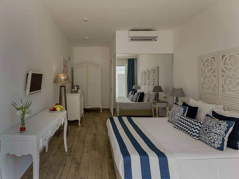 Blue Dreams Resort