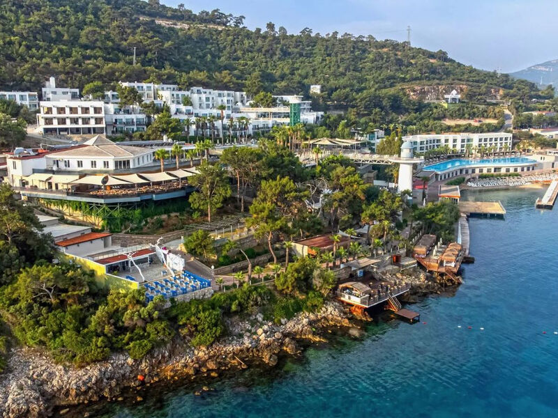 Blue Dreams Resort