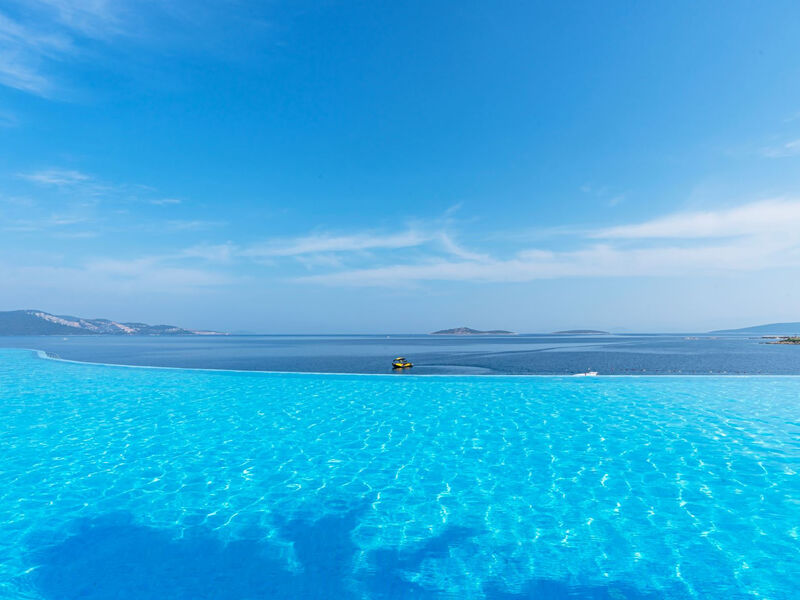 Blue Dreams Resort