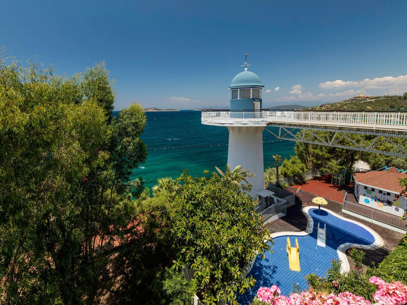 Blue Dreams Resort