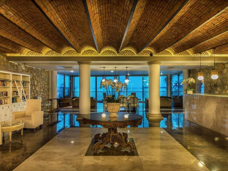 Blue Dreams Resort