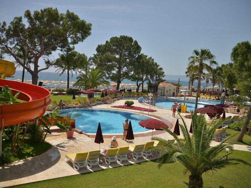 Club Boran Mare Beach