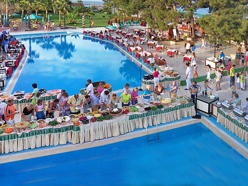 Club Boran Mare Beach