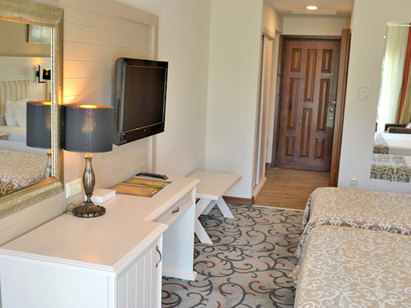 Club Boran Mare Beach