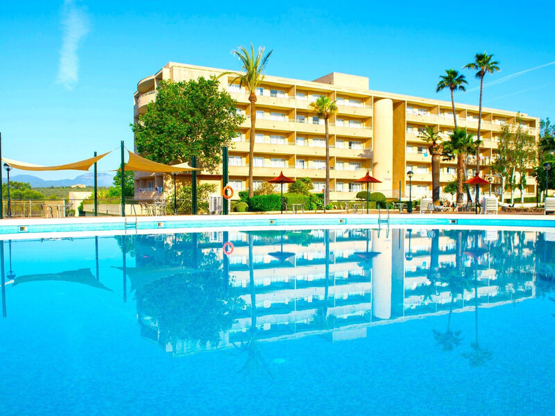 Club Cala Romani