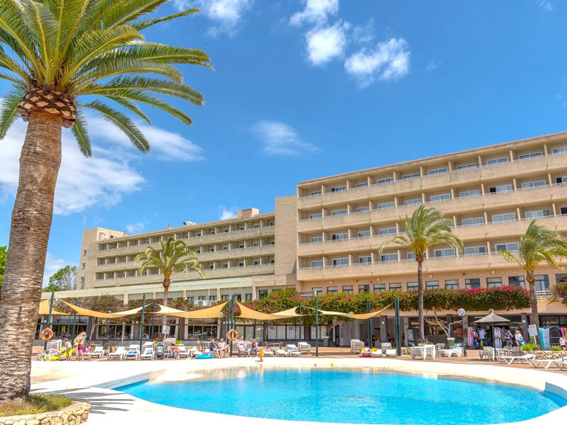Club Cala Romani