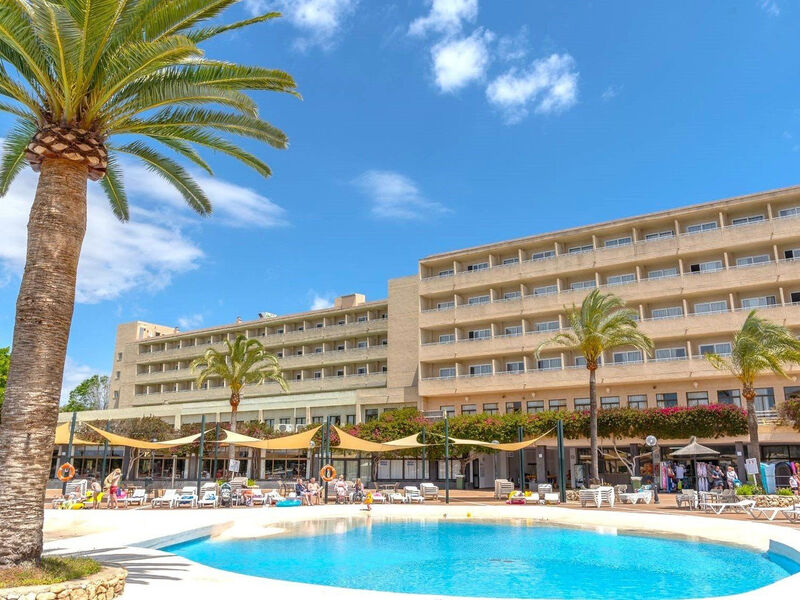 Club Cala Romani