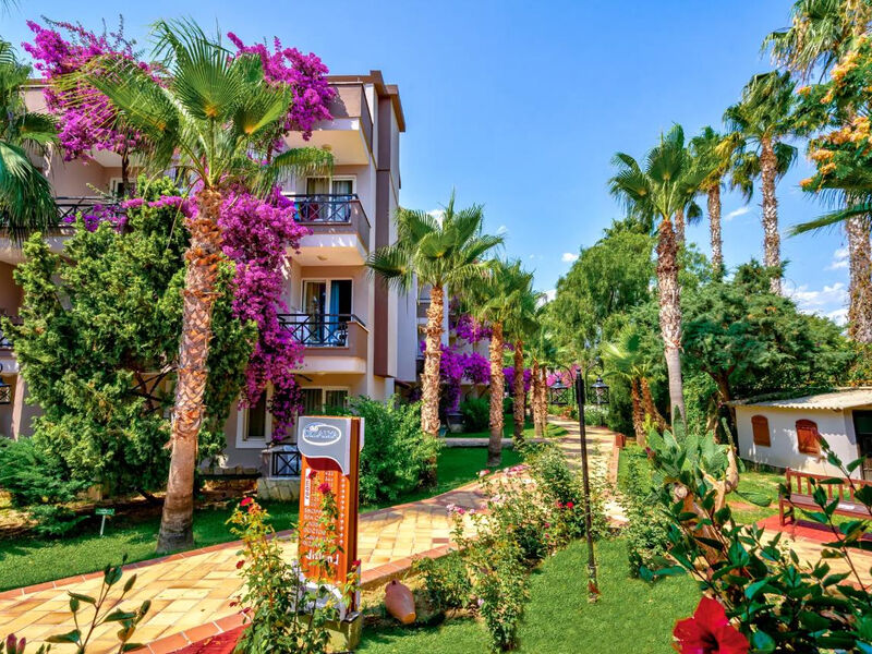 Club Dizalya
