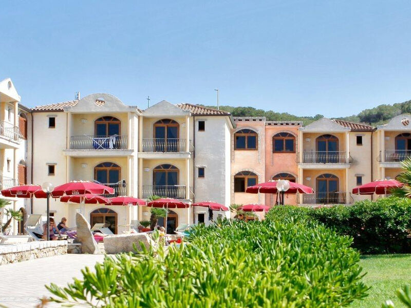 Club Esse Posada Palau