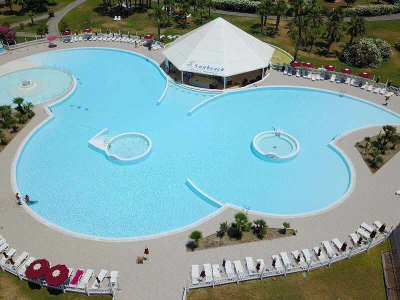 Club Esse Sunbeach